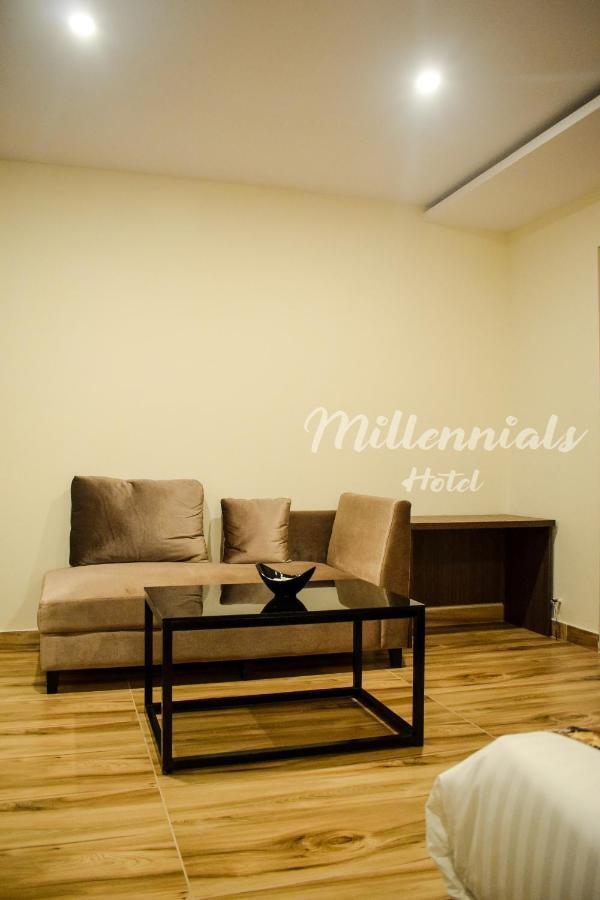 Millennials Hotel Anekal Extérieur photo