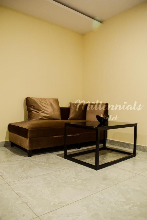 Millennials Hotel Anekal Extérieur photo