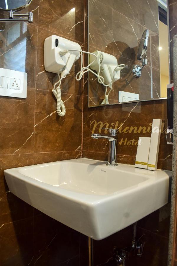 Millennials Hotel Anekal Extérieur photo